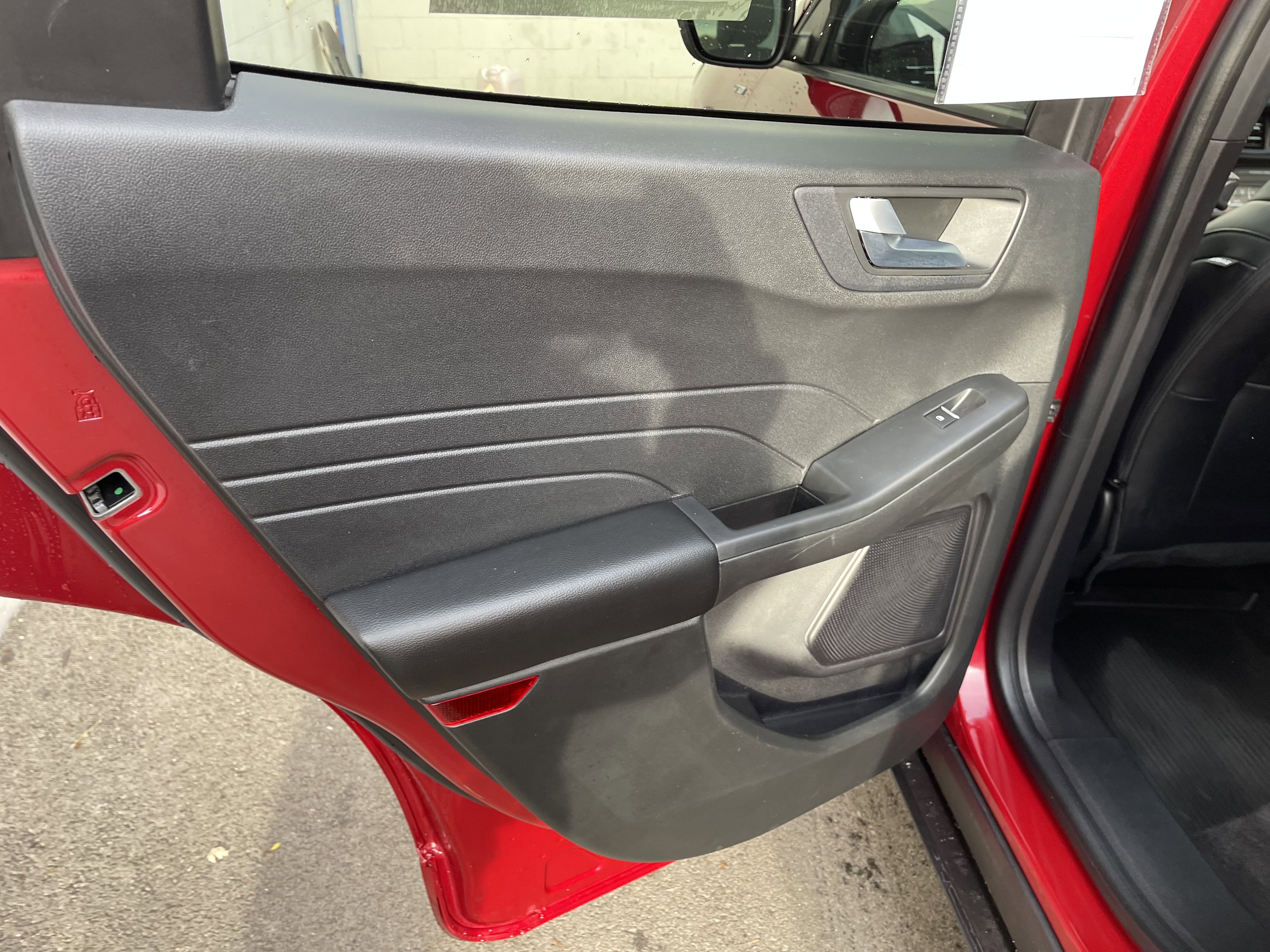 Used 2023 Ford Escape ST-Line image 21