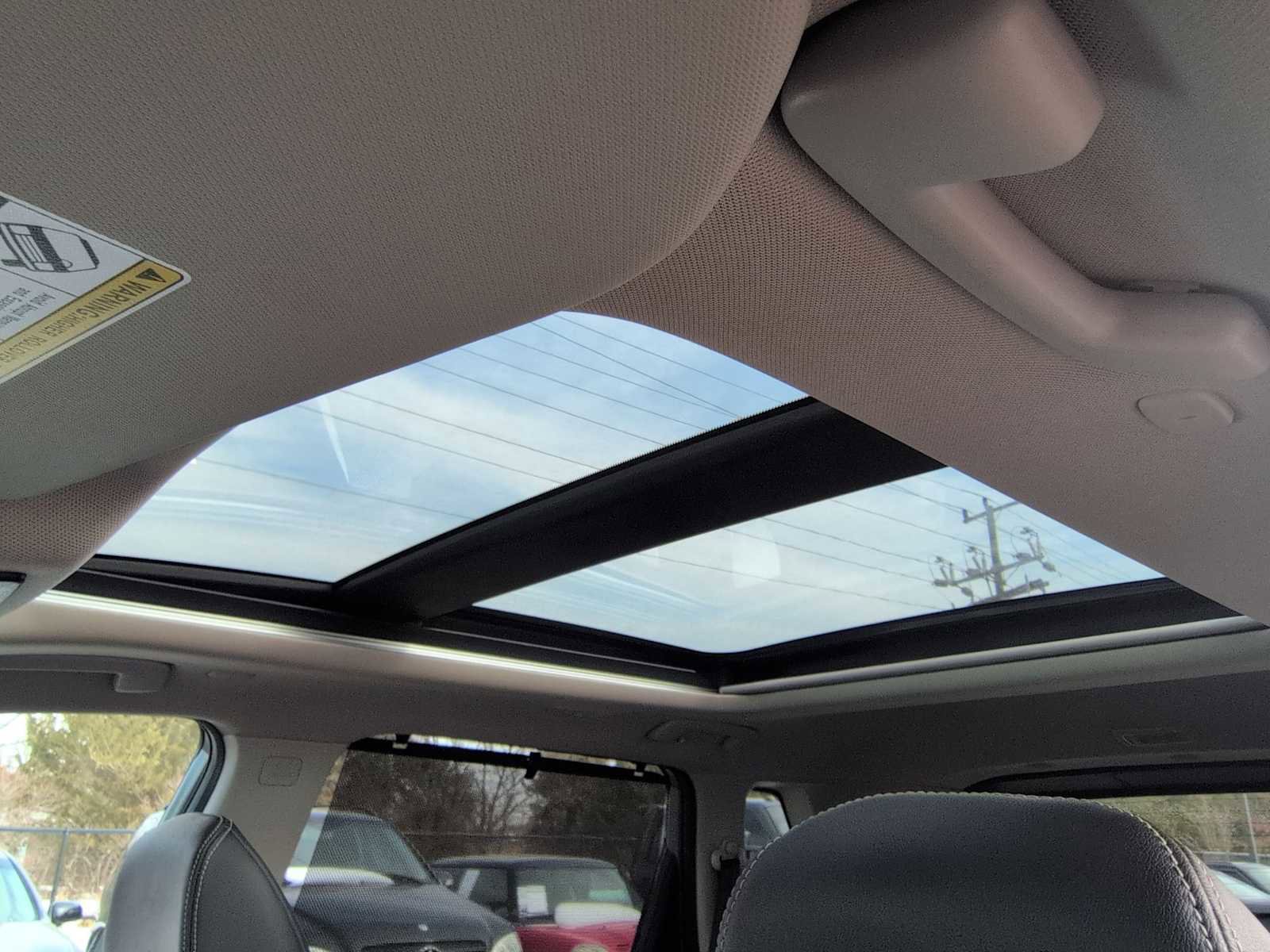 Used 2022 Nissan Rogue SL w/ SL Premium Package image 20