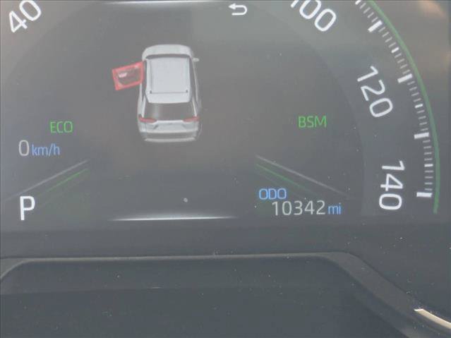 Used 2024 Toyota RAV4 XLE Premium FWD image 8