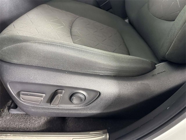 Used 2023 Toyota RAV4 XLE image 13