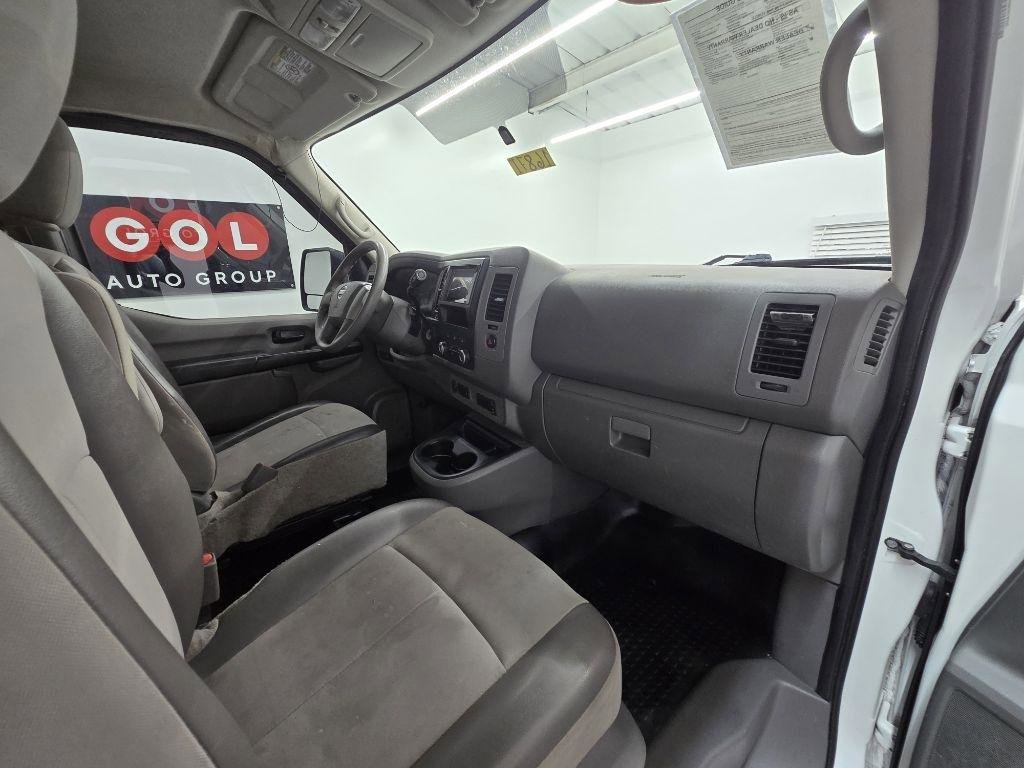 Used 2019 Nissan NV 2500 S RWD image 15