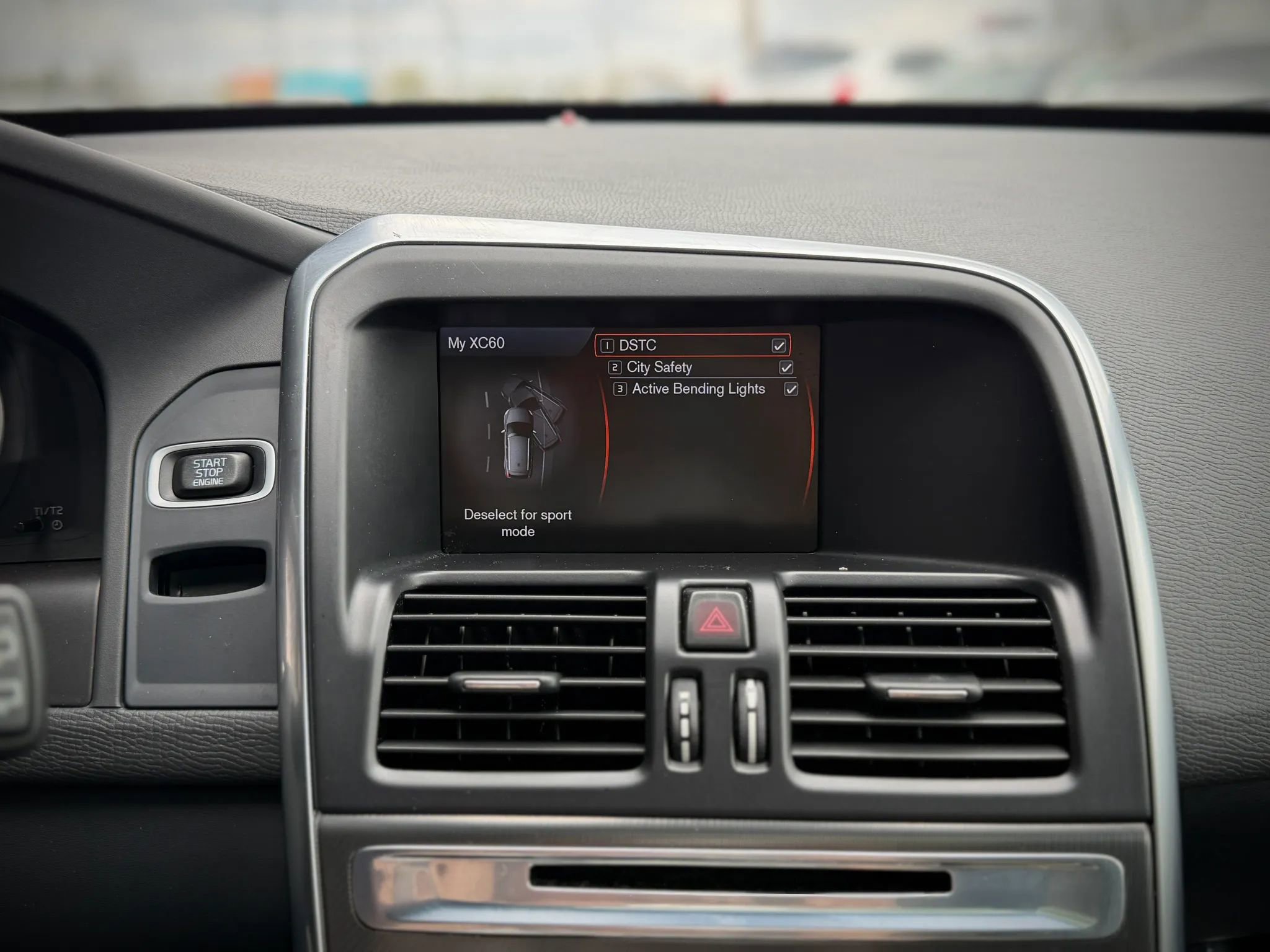 Used 2013 Volvo XC60 T6 image 17