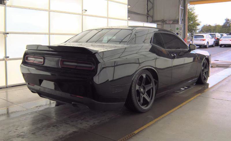 Used 2015 Dodge Challenger R/T Plus RWD image 2