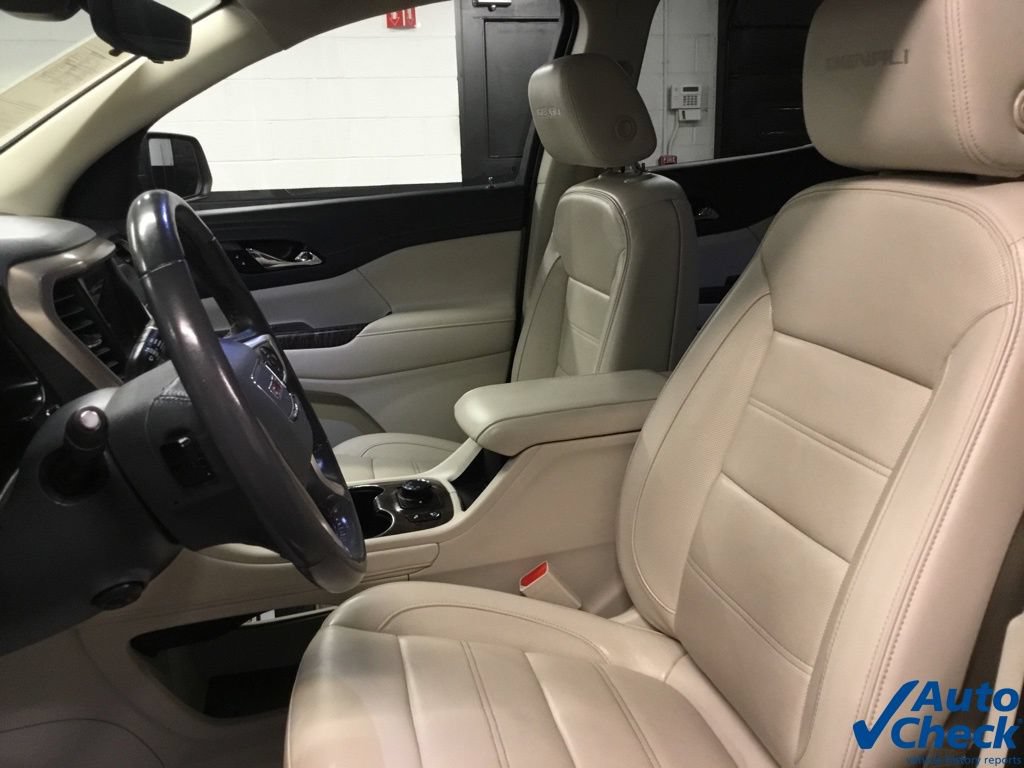 Used 2020 GMC Acadia Denali AWD/4WD image 26