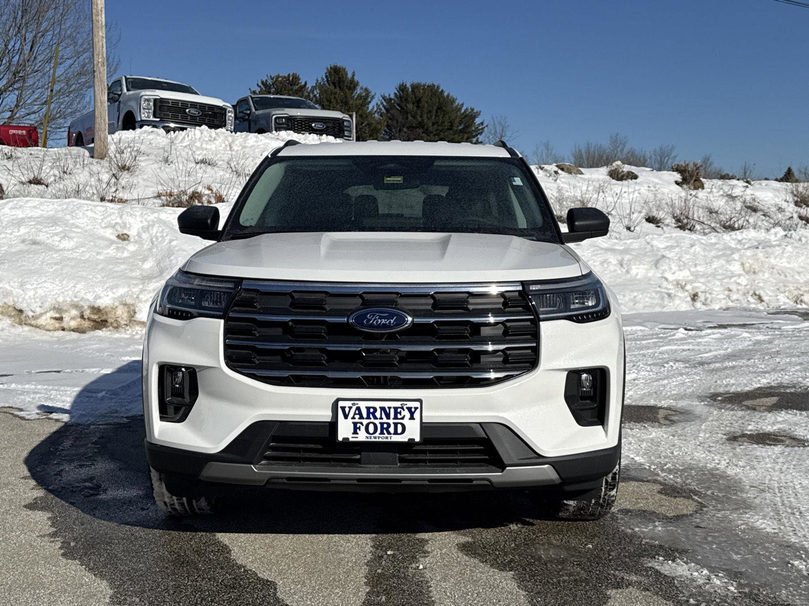 New 2026 Ford Explorer Active w/ Active Comfort Package image 2