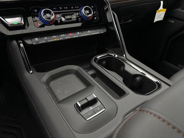 New 2026 GMC Sierra 2500 AT4 w/ AT4 Premium Plus Package AWD/4WD image 31