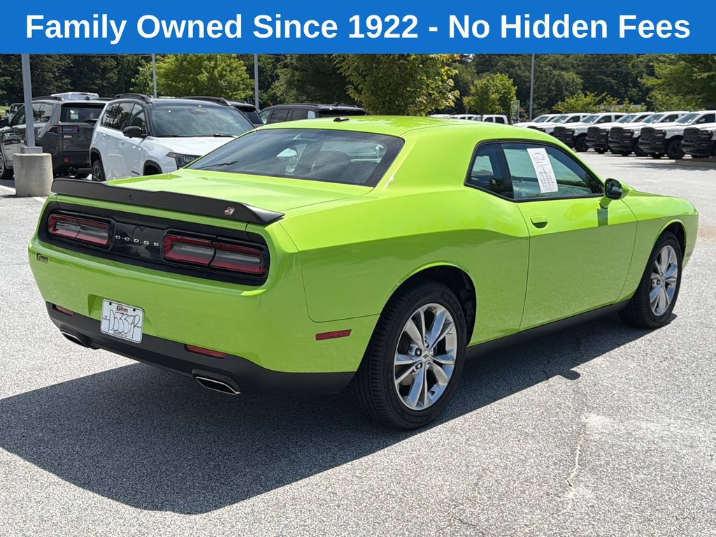 Used 2023 Dodge Challenger SXT AWD/4WD image 7