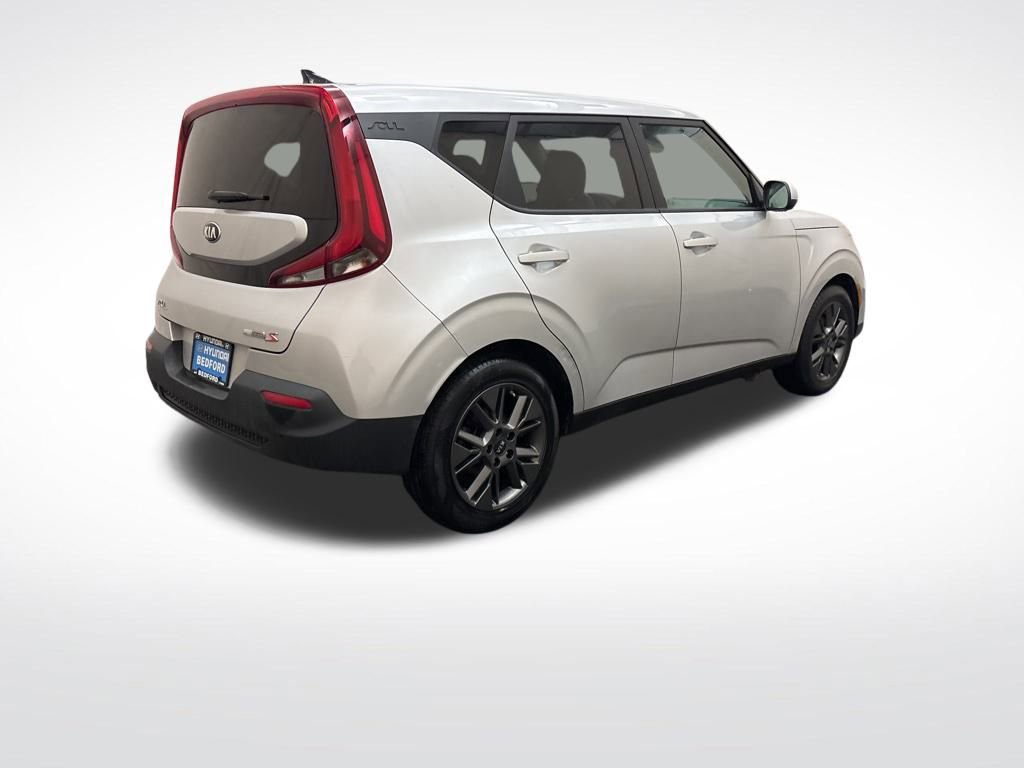 Used 2021 Kia Soul S image 6
