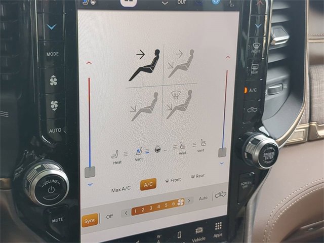 Used 2023 RAM 3500 Limited image 23