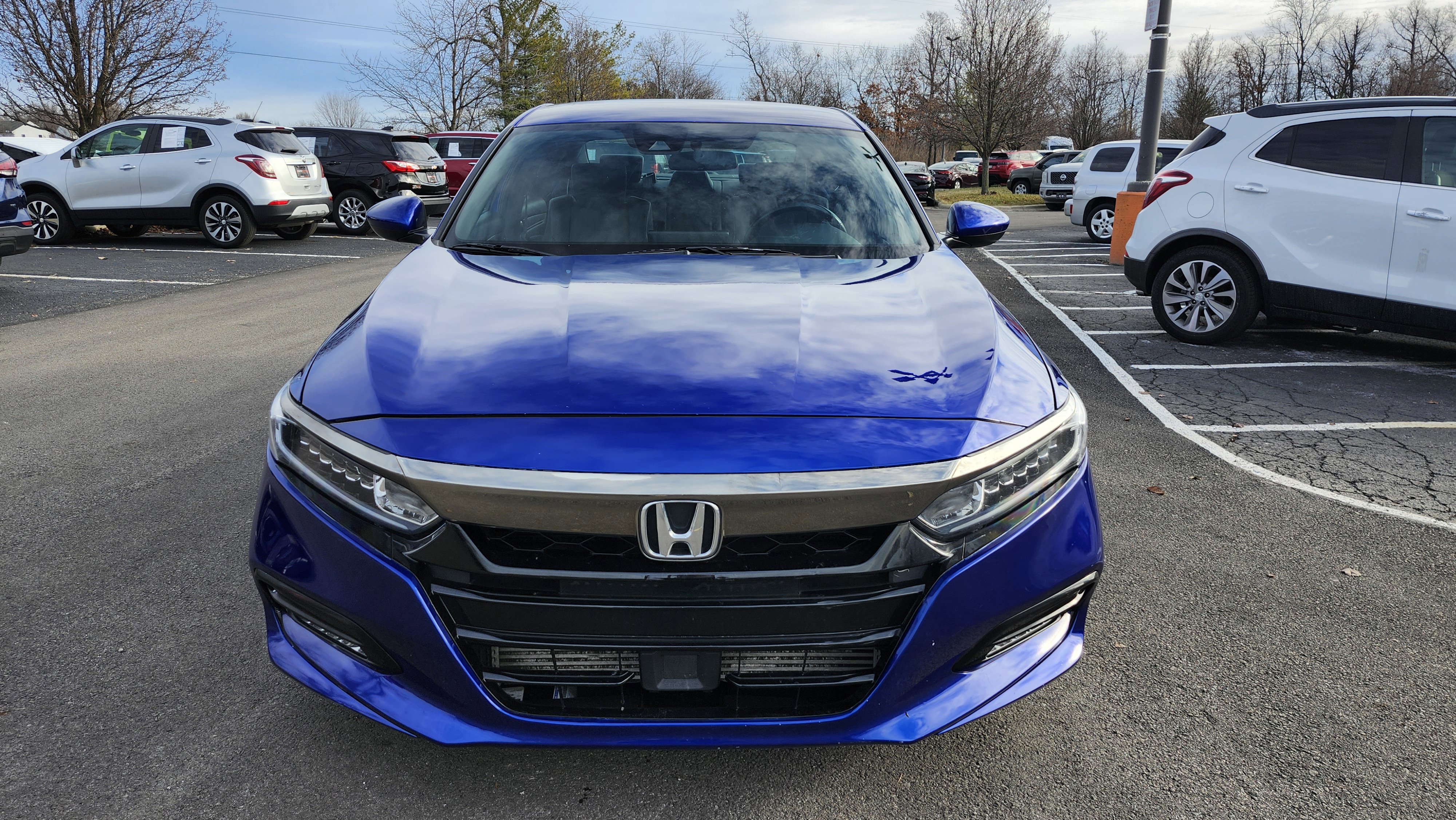 Used 2018 Honda Accord Sport image 11