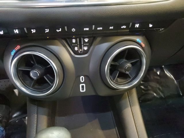 Used 2021 Chevrolet Blazer LT image 19