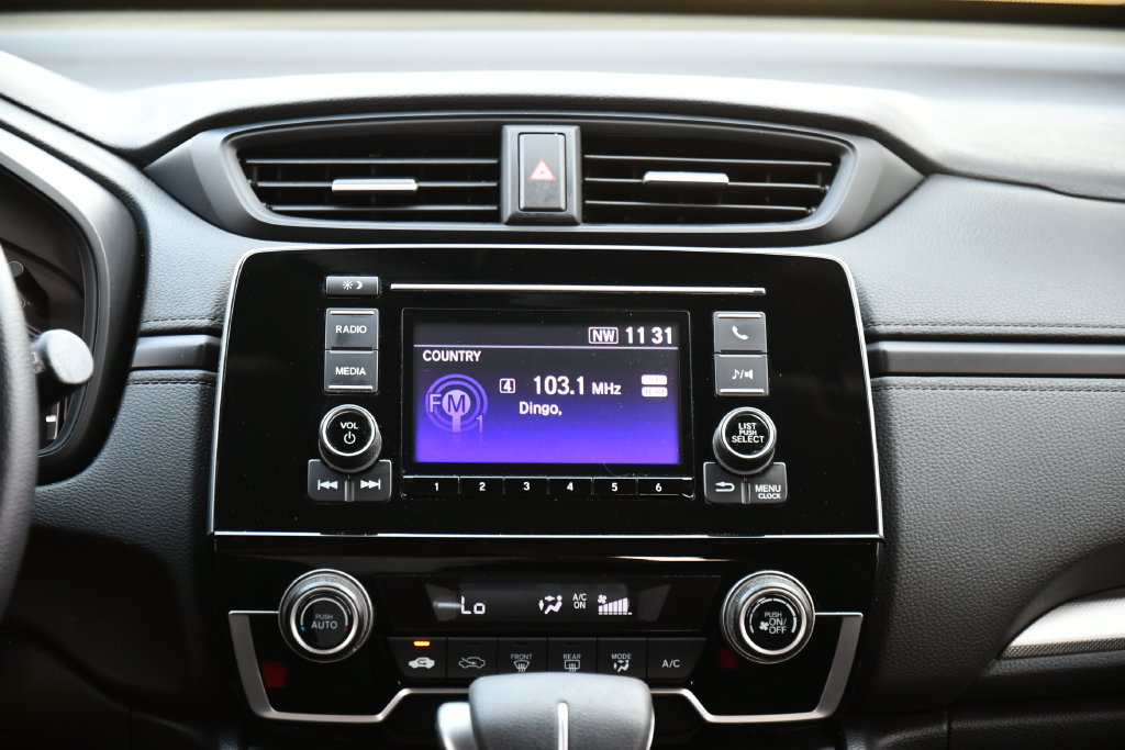 Used 2021 Honda CR-V LX image 28