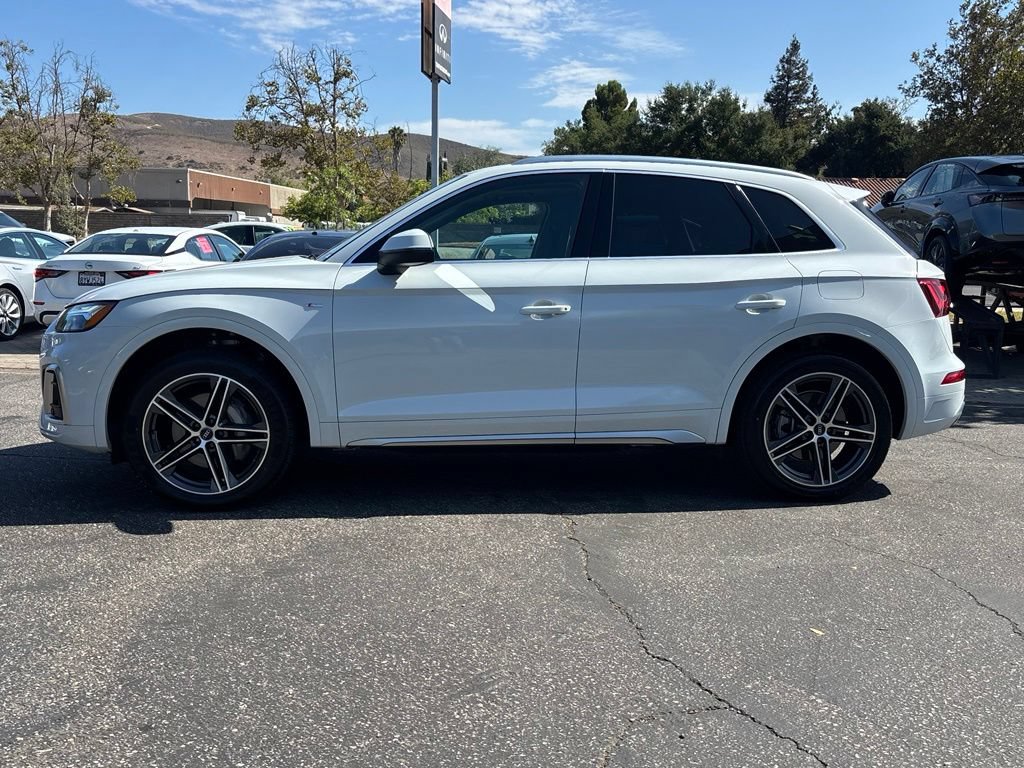 Used 2021 Audi Q5 e Premium AWD/4WD image 9