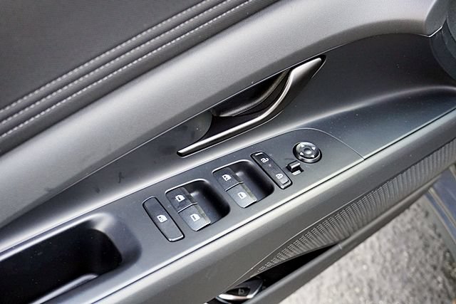 New 2026 Hyundai Elantra Sport FWD image 26