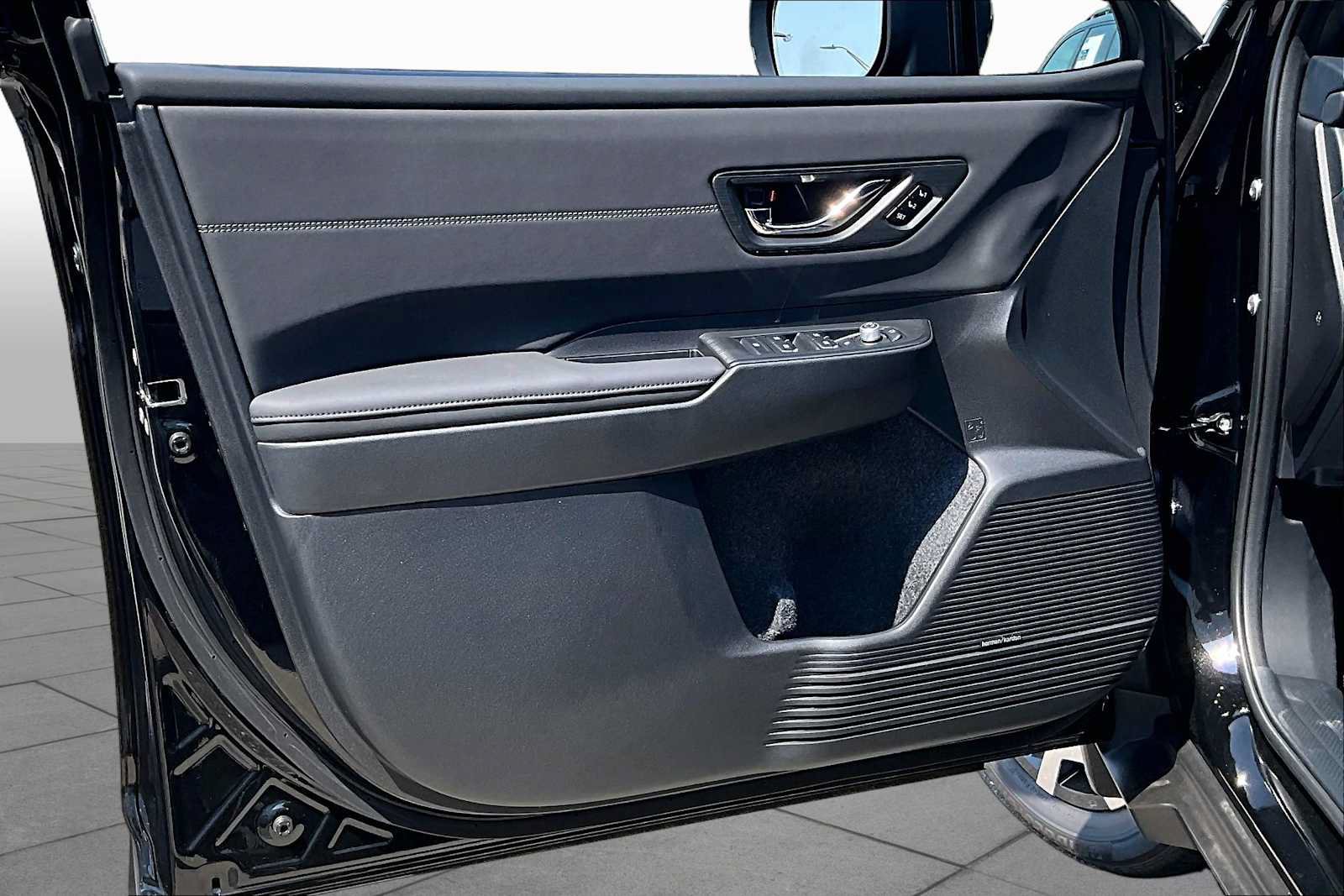 New 2026 Subaru Outback Touring XT AWD/4WD image 10
