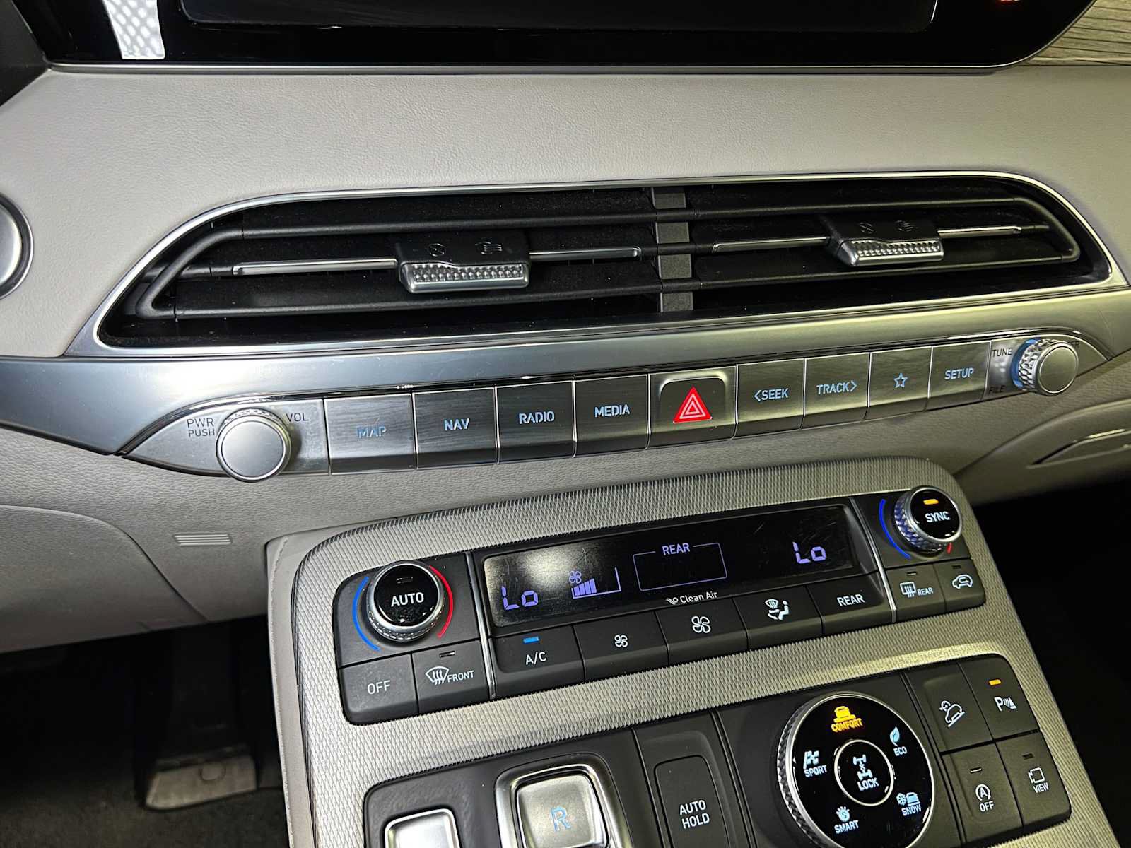 Used 2022 Hyundai Palisade Calligraphy AWD/4WD image 38