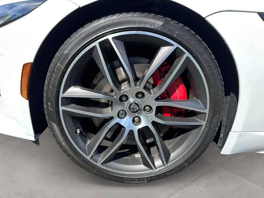 Used 2024 Jaguar F-TYPE R-Dynamic RWD image 14