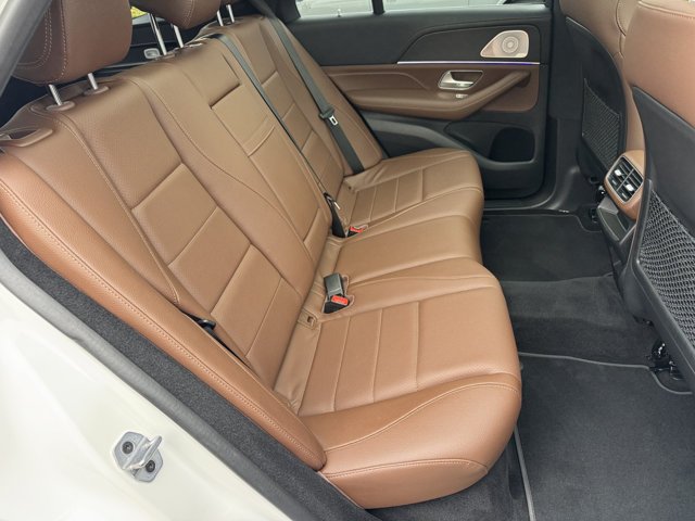 Used 2024 Mercedes-Benz GLE 350 4MATIC image 8