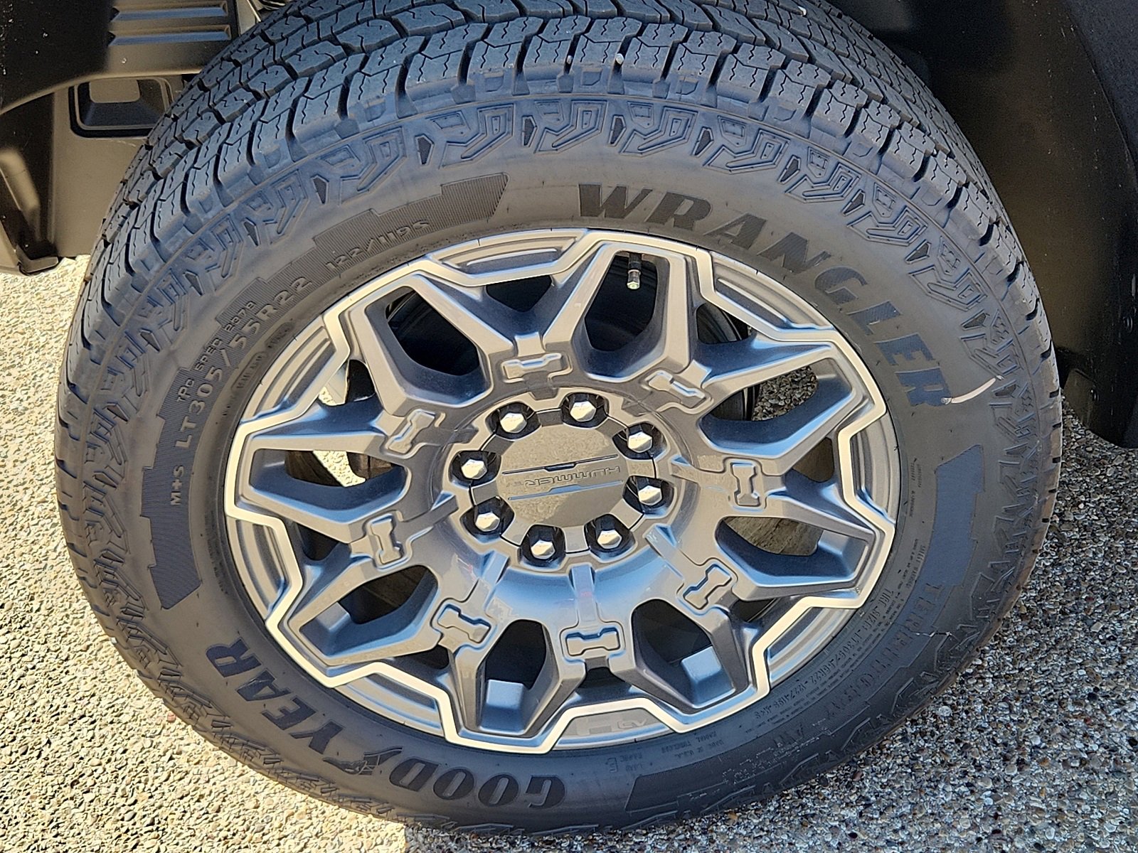 New 2025 GMC Hummer EV 3X image 6