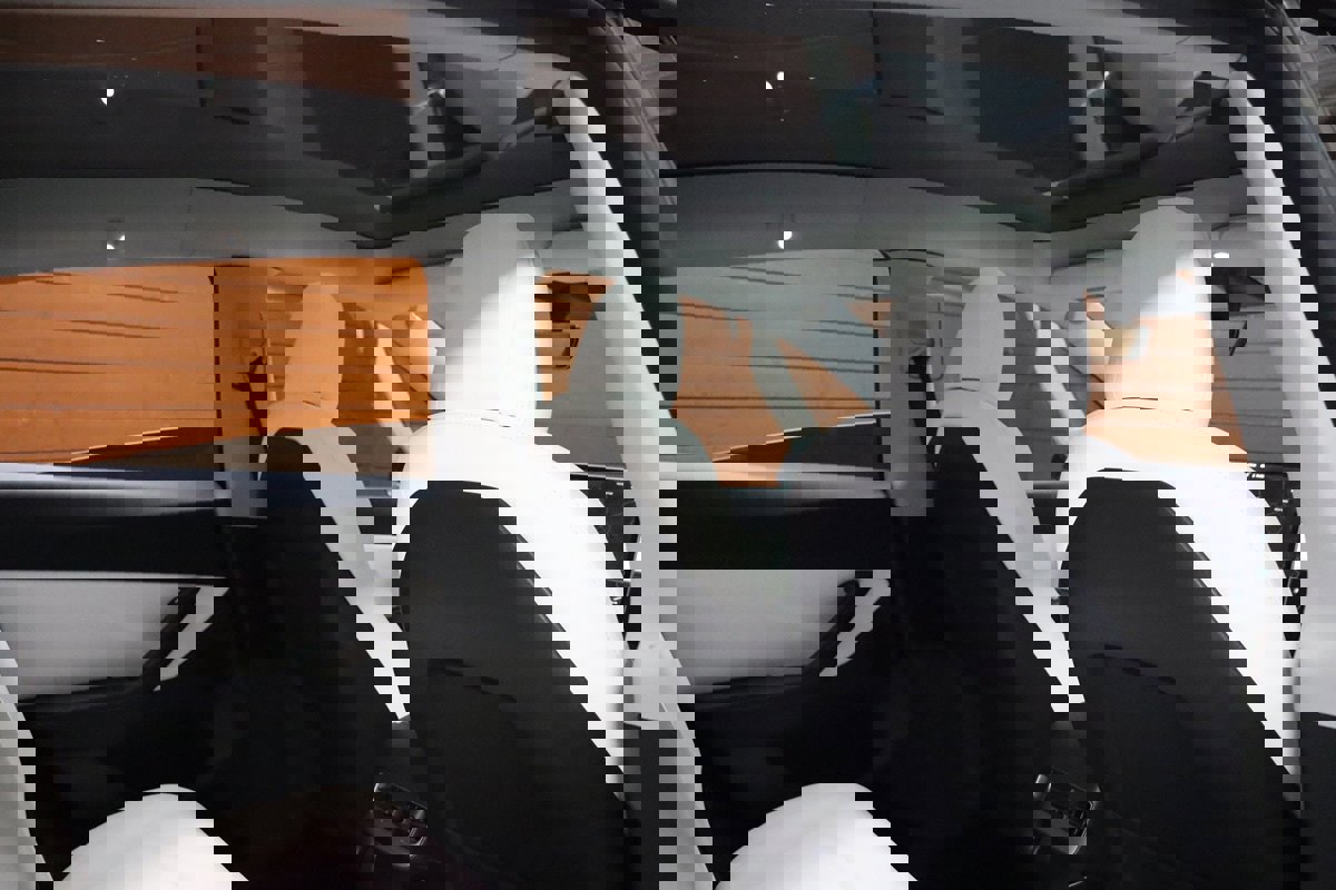 Used 2021 Tesla Model Y Long Range image 59