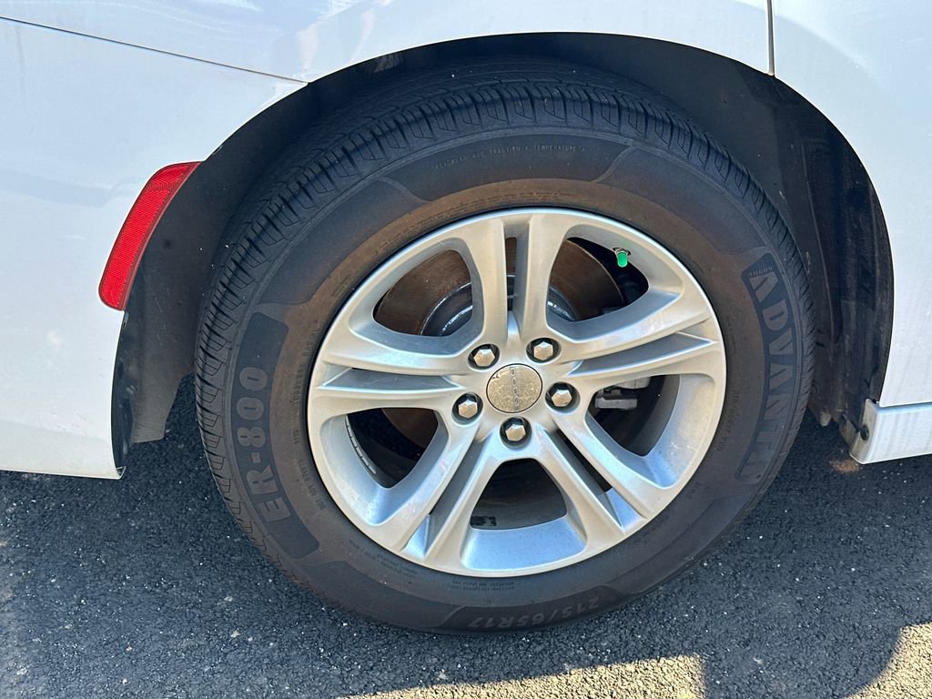 Used 2023 Dodge Charger SXT image 17