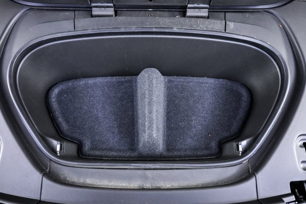 Used 2023 Volvo C40 P8 Recharge Ultimate image 36