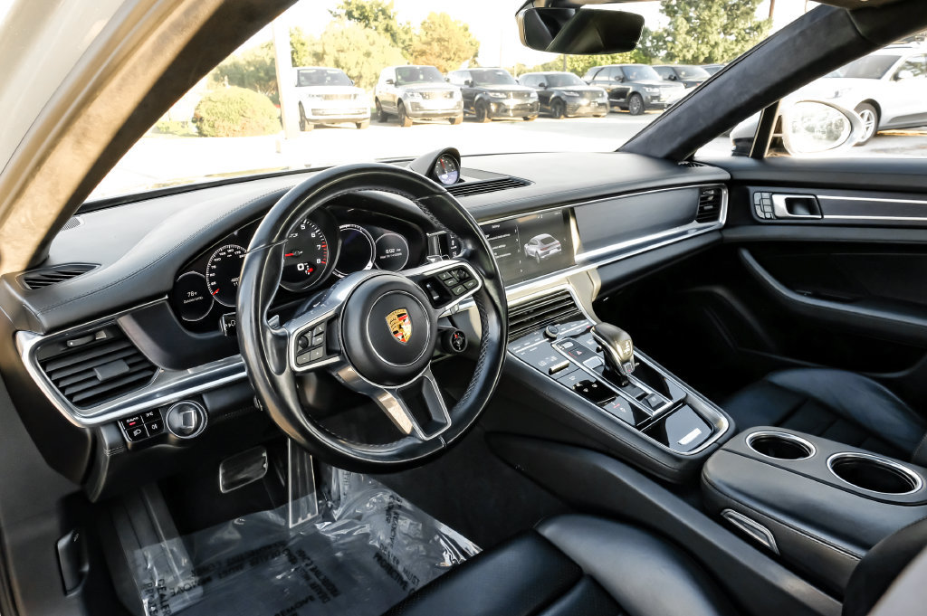 Used 2019 Porsche Panamera GTS AWD/4WD image 13