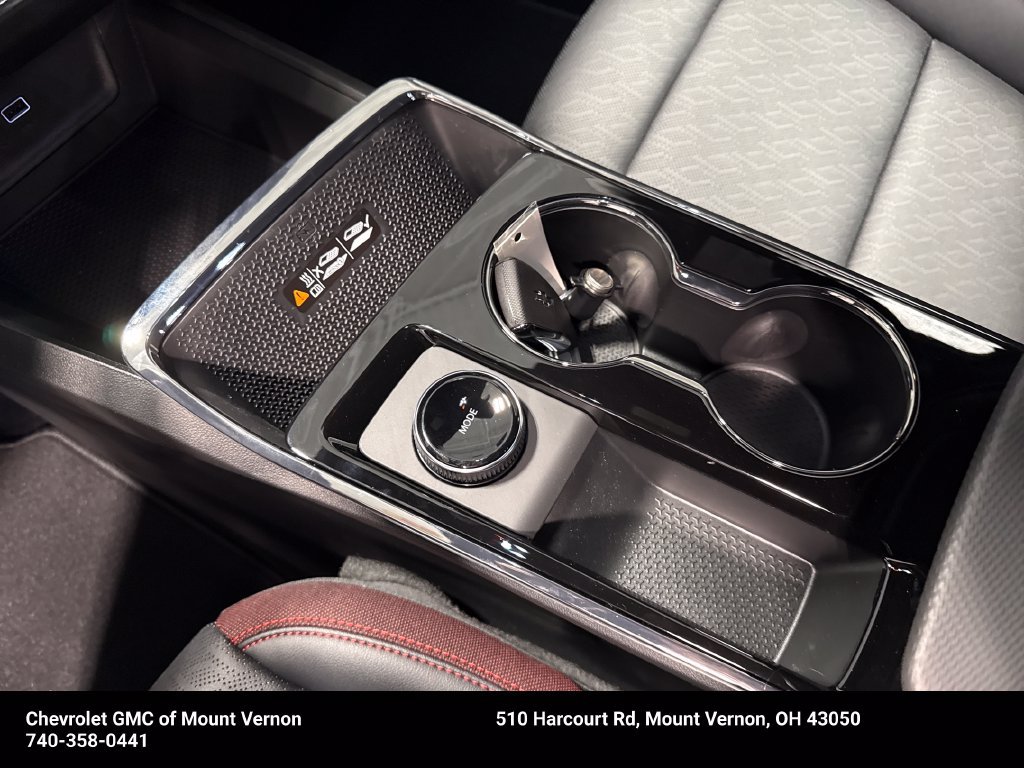 New 2027 Chevrolet Equinox RS w/ Safety and Technology Package FWD image 22