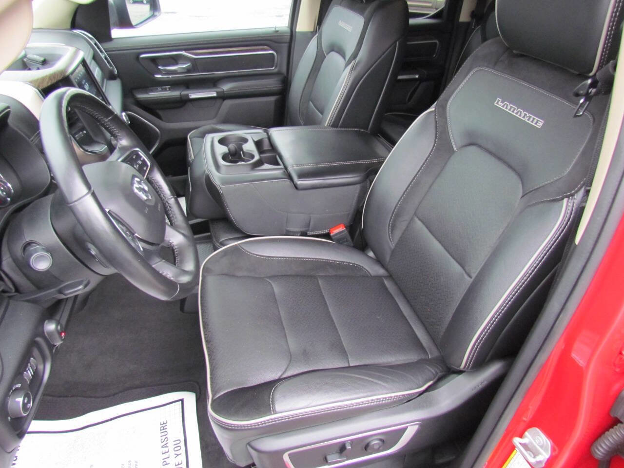 Used 2019 RAM 1500 Laramie image 10