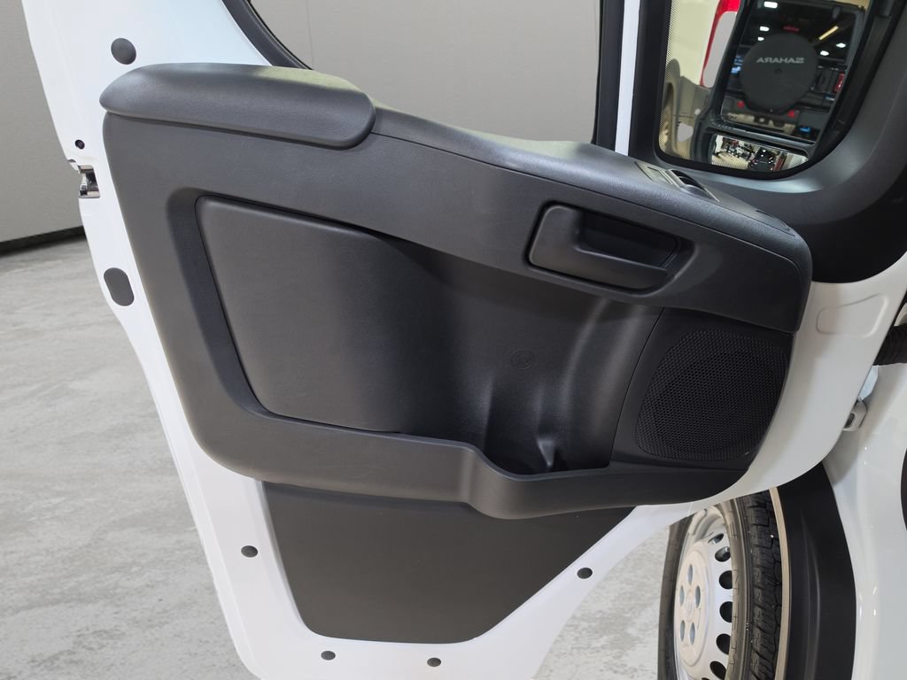 New 2025 RAM ProMaster 3500 FWD image 13