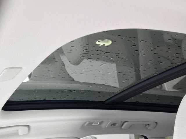 Certified 2023 Volvo XC60 B5 Core w/ Climate Package image 24