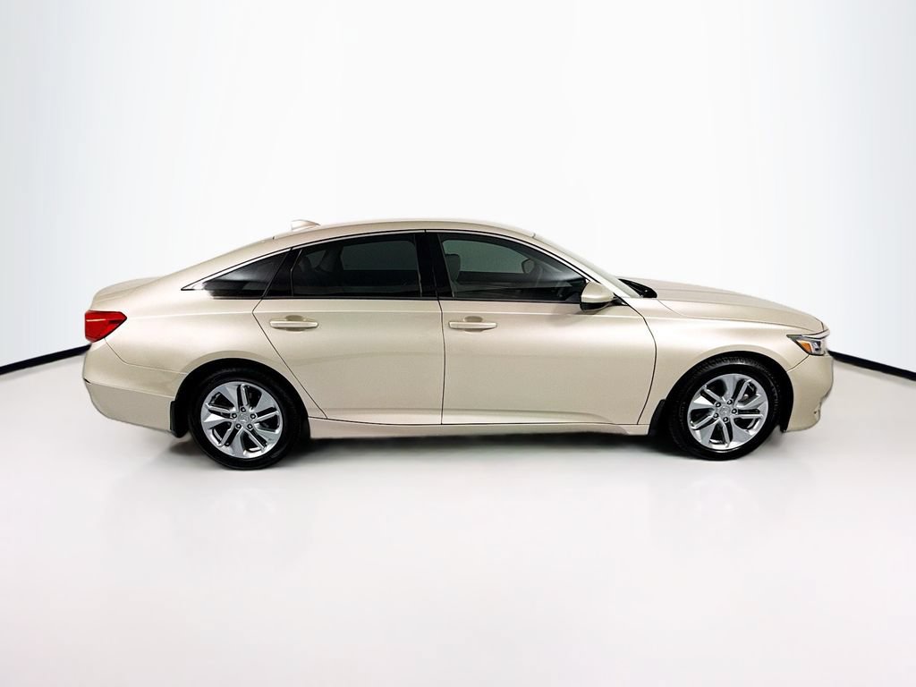 Certified 2019 Honda Accord LX image 4