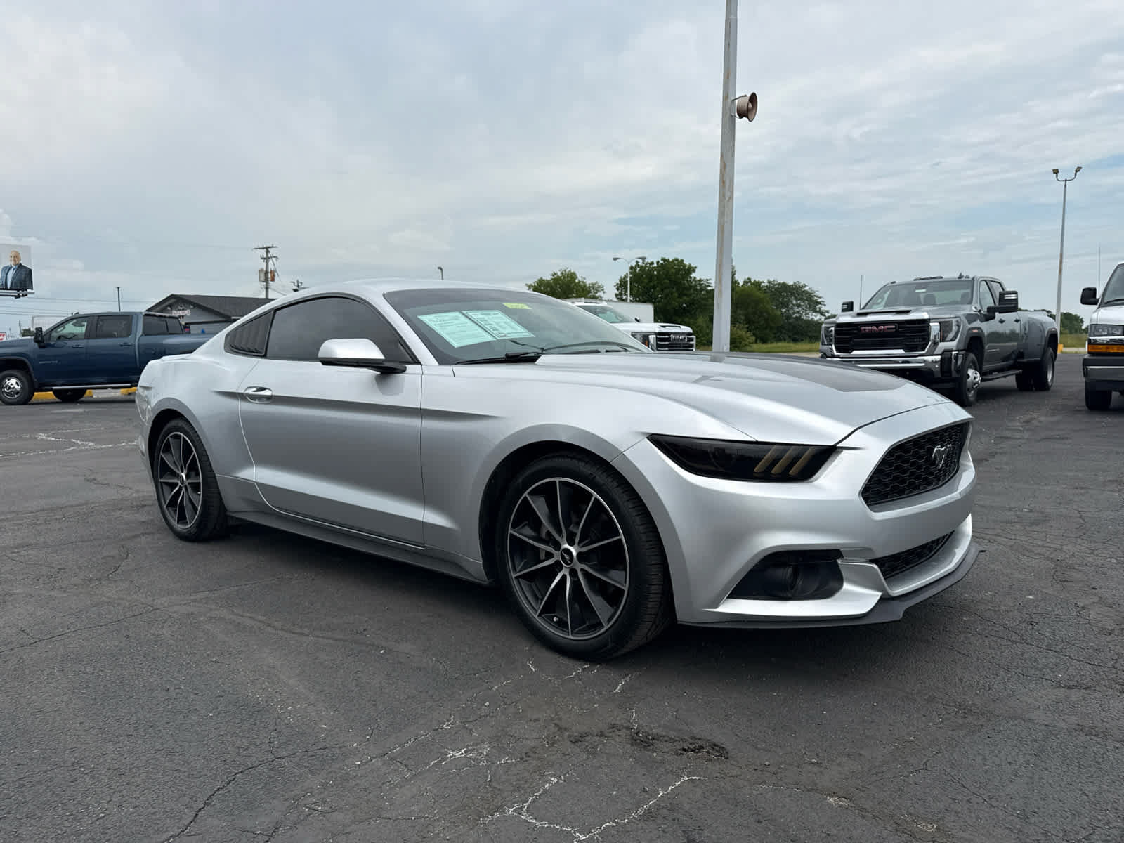 Used 2015 Ford Mustang Coupe w/ Wheel & Stripe Package RWD image 7