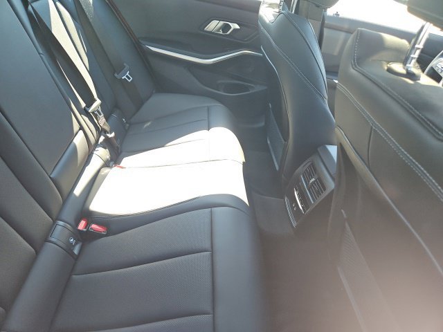 Used 2022 BMW 330i Sedan RWD image 7