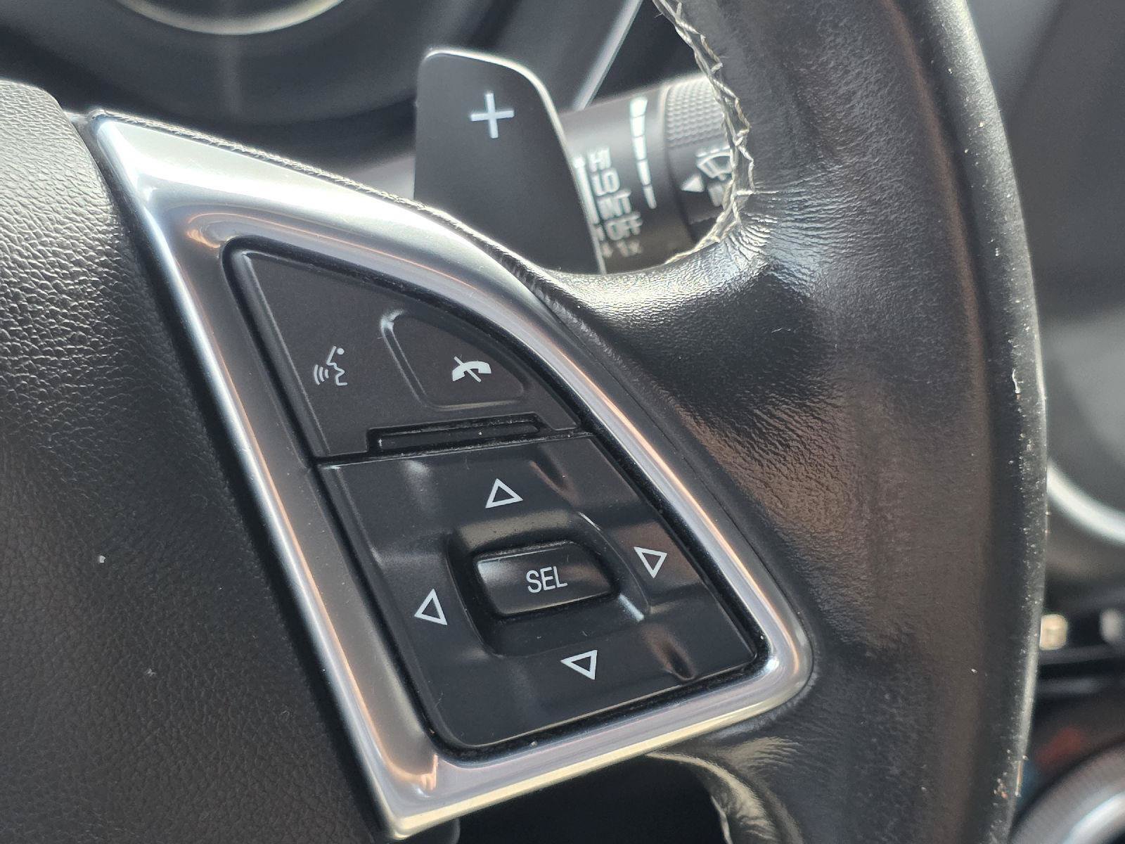 Used 2022 Chevrolet Camaro LT RWD image 11