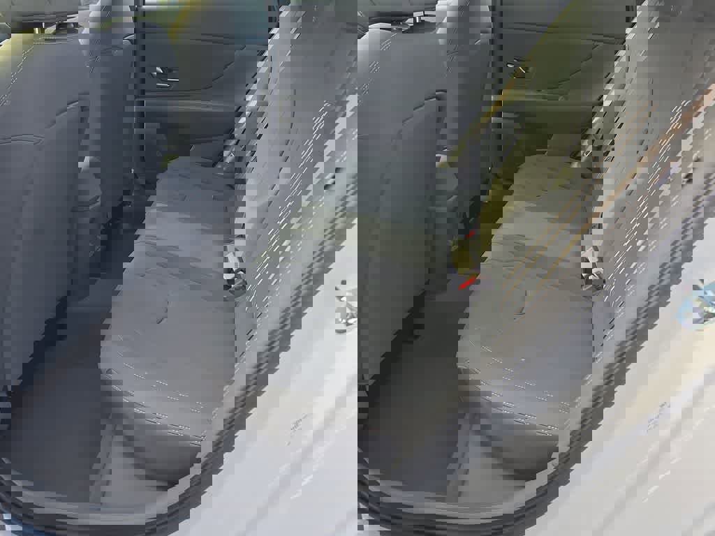 New 2026 Hyundai Elantra Sport FWD image 19