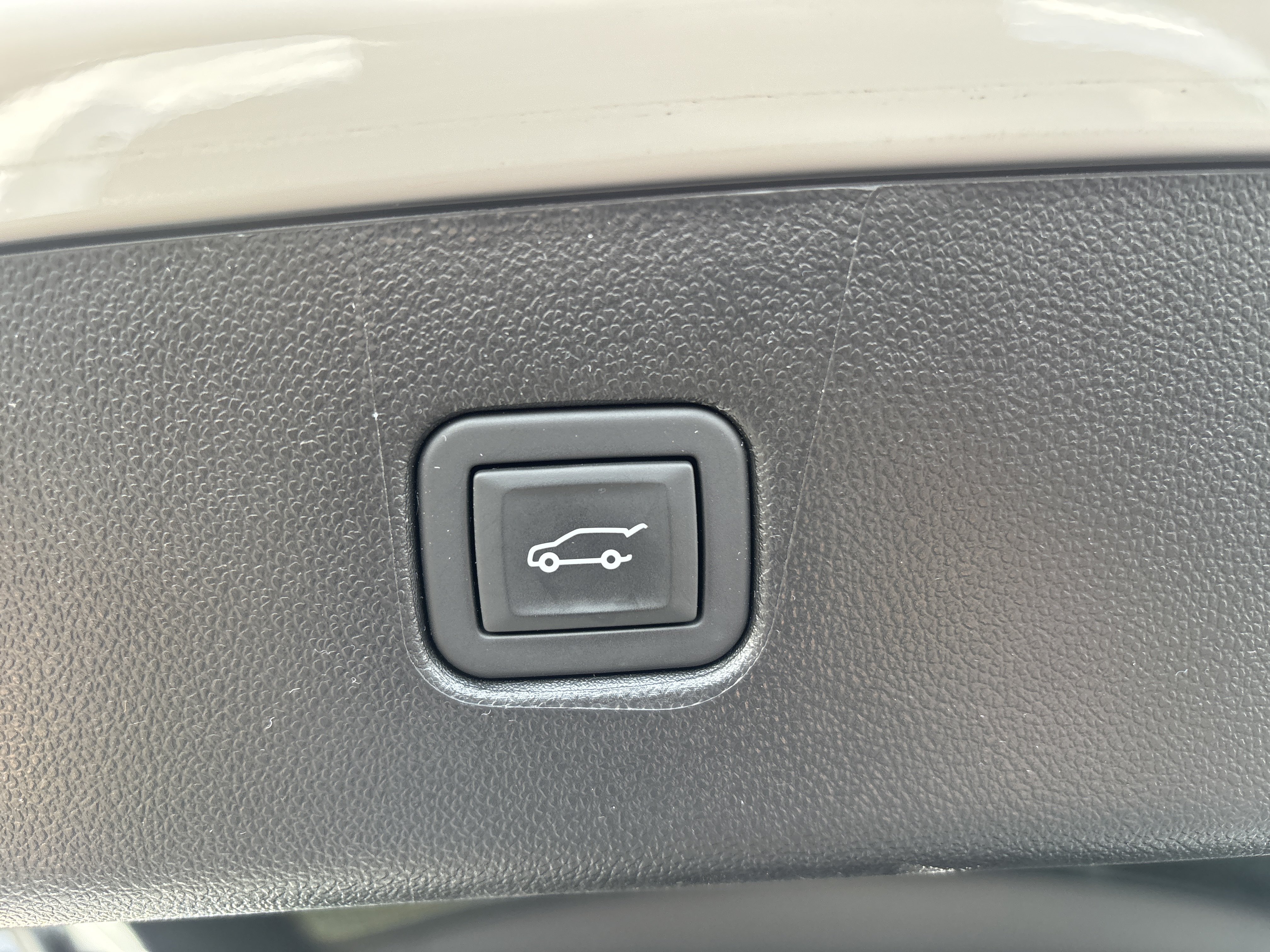 Used 2023 Chevrolet Blazer LT w/ Sound & Technology Package AWD/4WD image 23