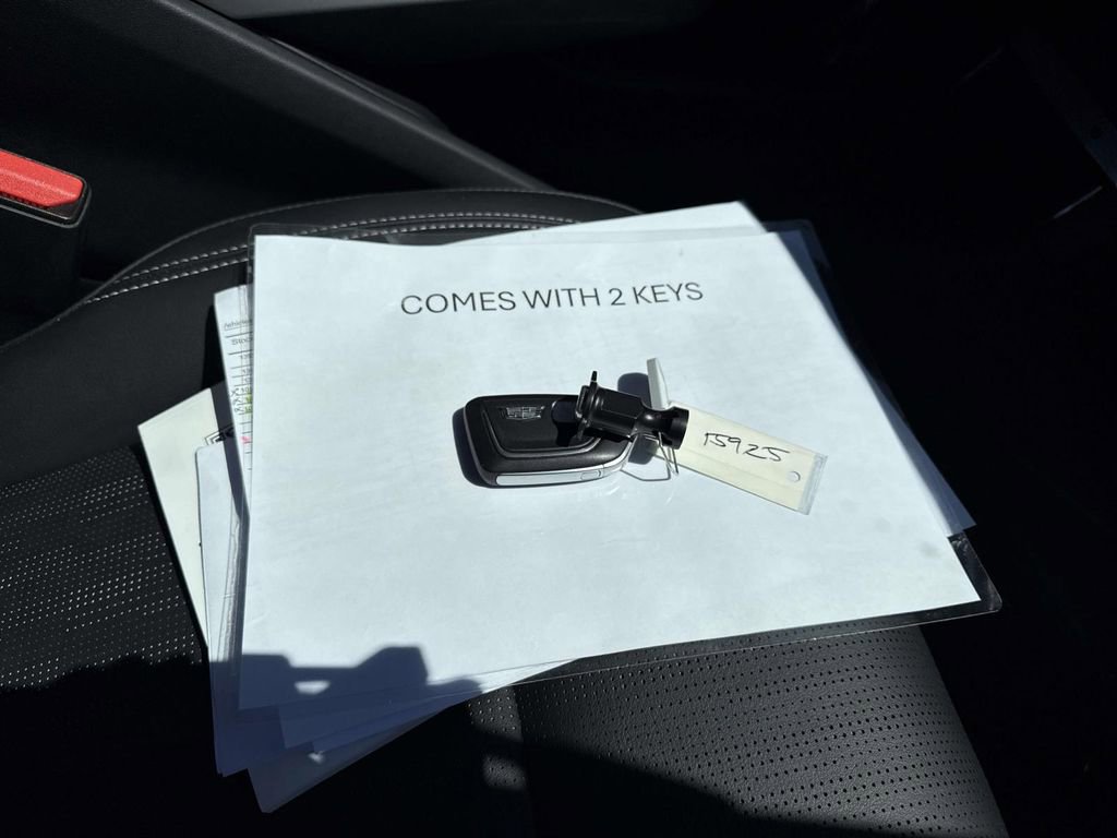 Used 2024 Cadillac Lyriq Luxury w/ LPO, Floor Liner Package image 20