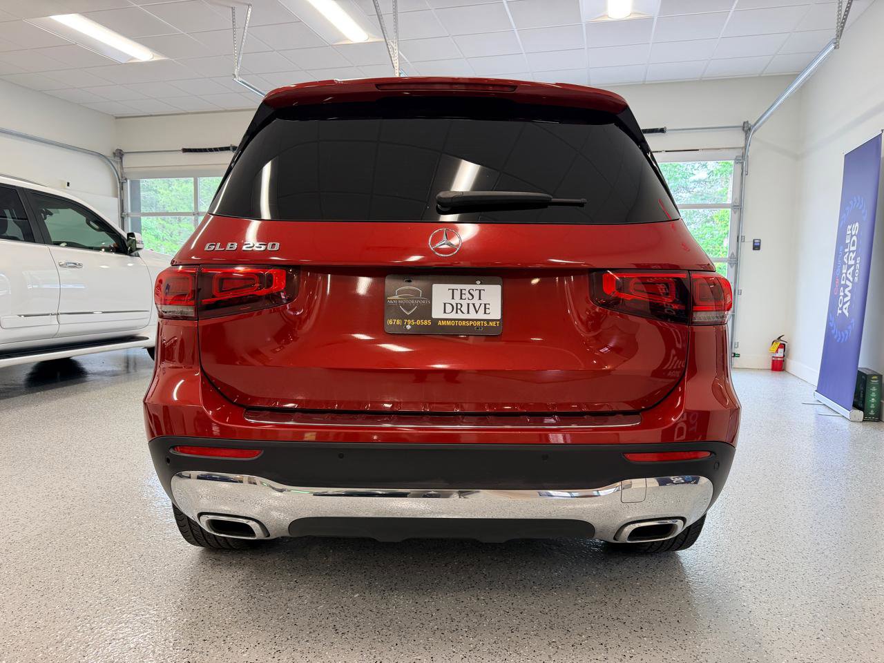 Used 2020 Mercedes-Benz GLB 250 image 6