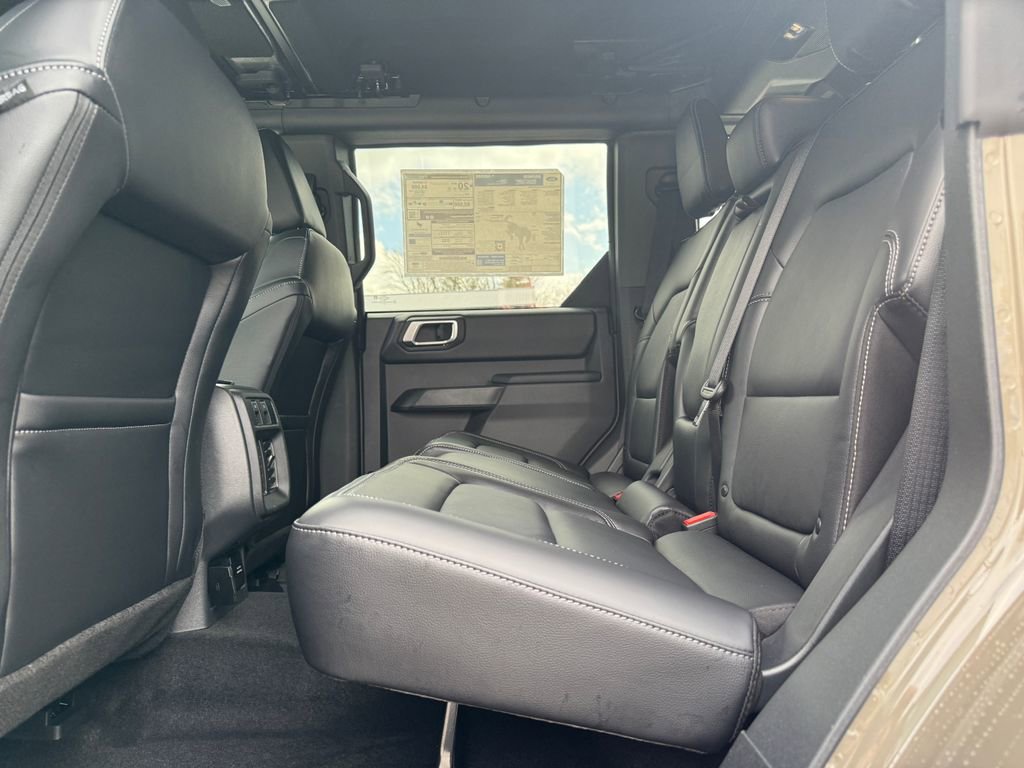 New 2026 Ford Bronco Outer Banks AWD/4WD image 36