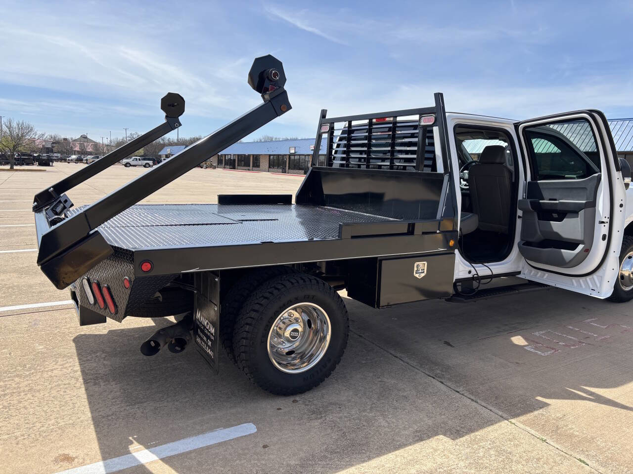 Used 2023 Ford F350 XL image 9