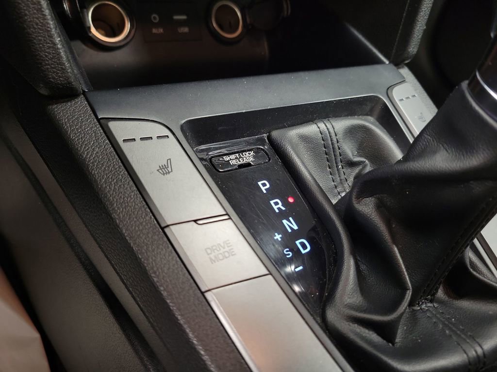 Used 2019 Hyundai Elantra Value Edition w/ Cargo Package image 16