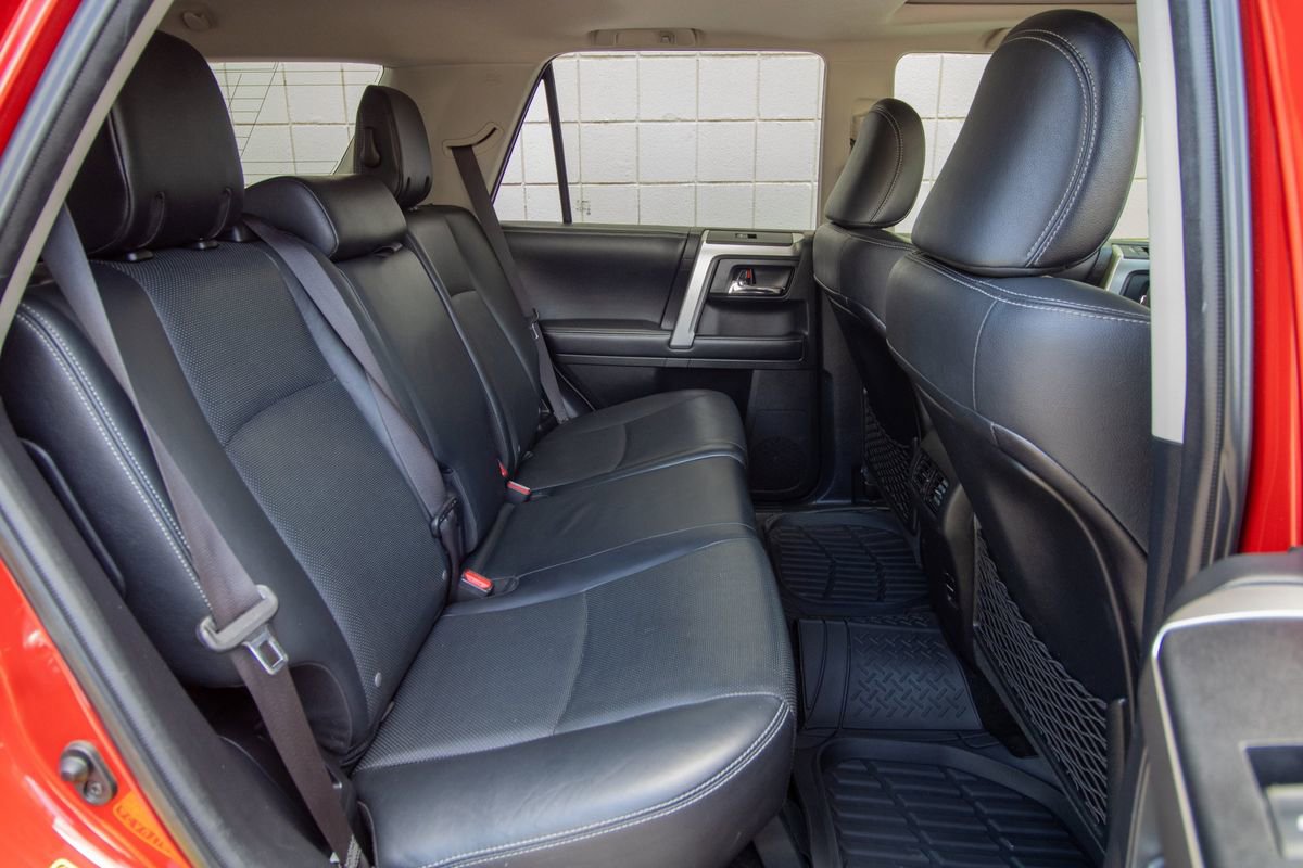 Used 2016 Toyota 4Runner Limited AWD/4WD image 20