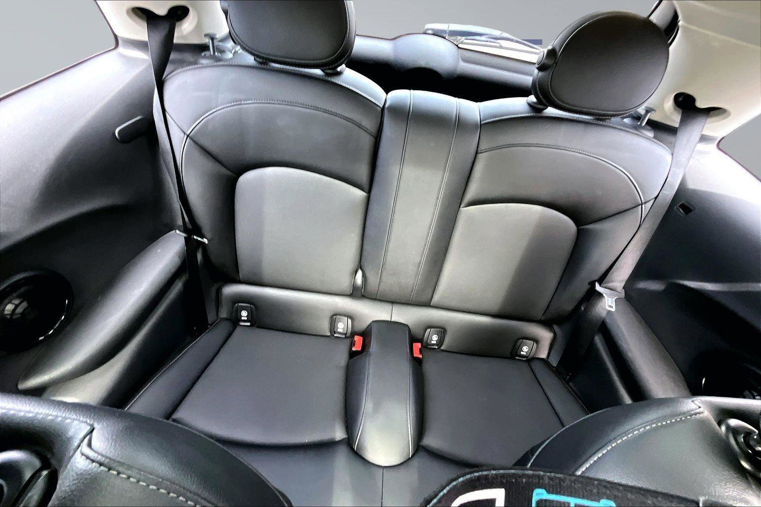 Used 2016 MINI Cooper S image 24