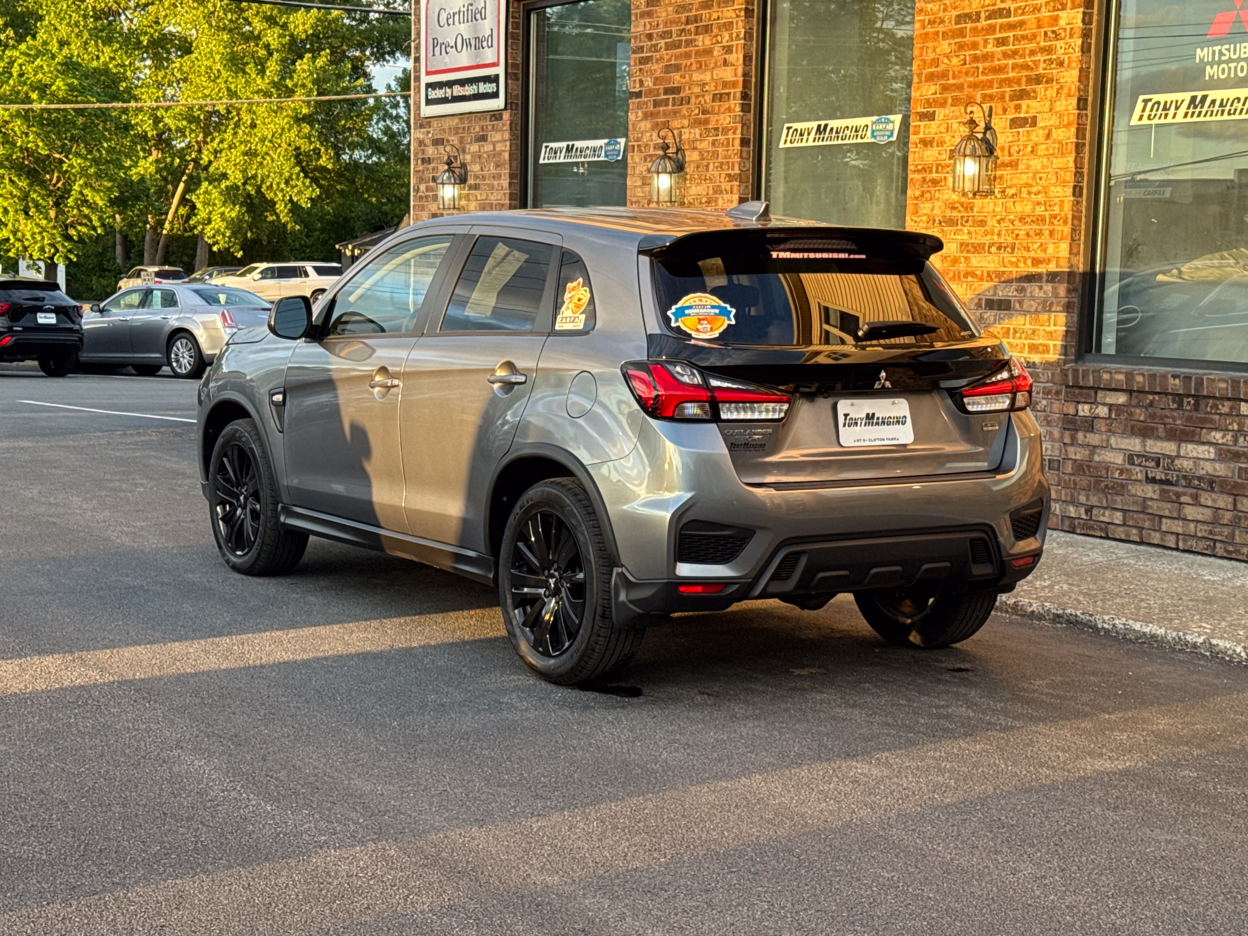 Used 2024 Mitsubishi Outlander Sport LE AWD/4WD image 3