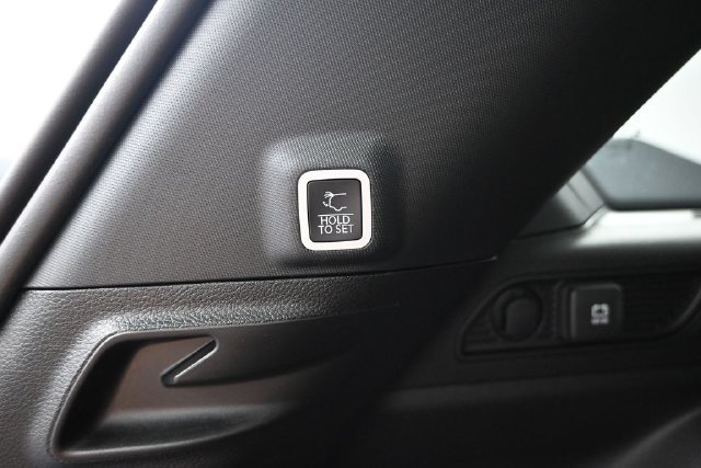 New 2026 Jeep Grand Cherokee Altitude AWD/4WD image 22