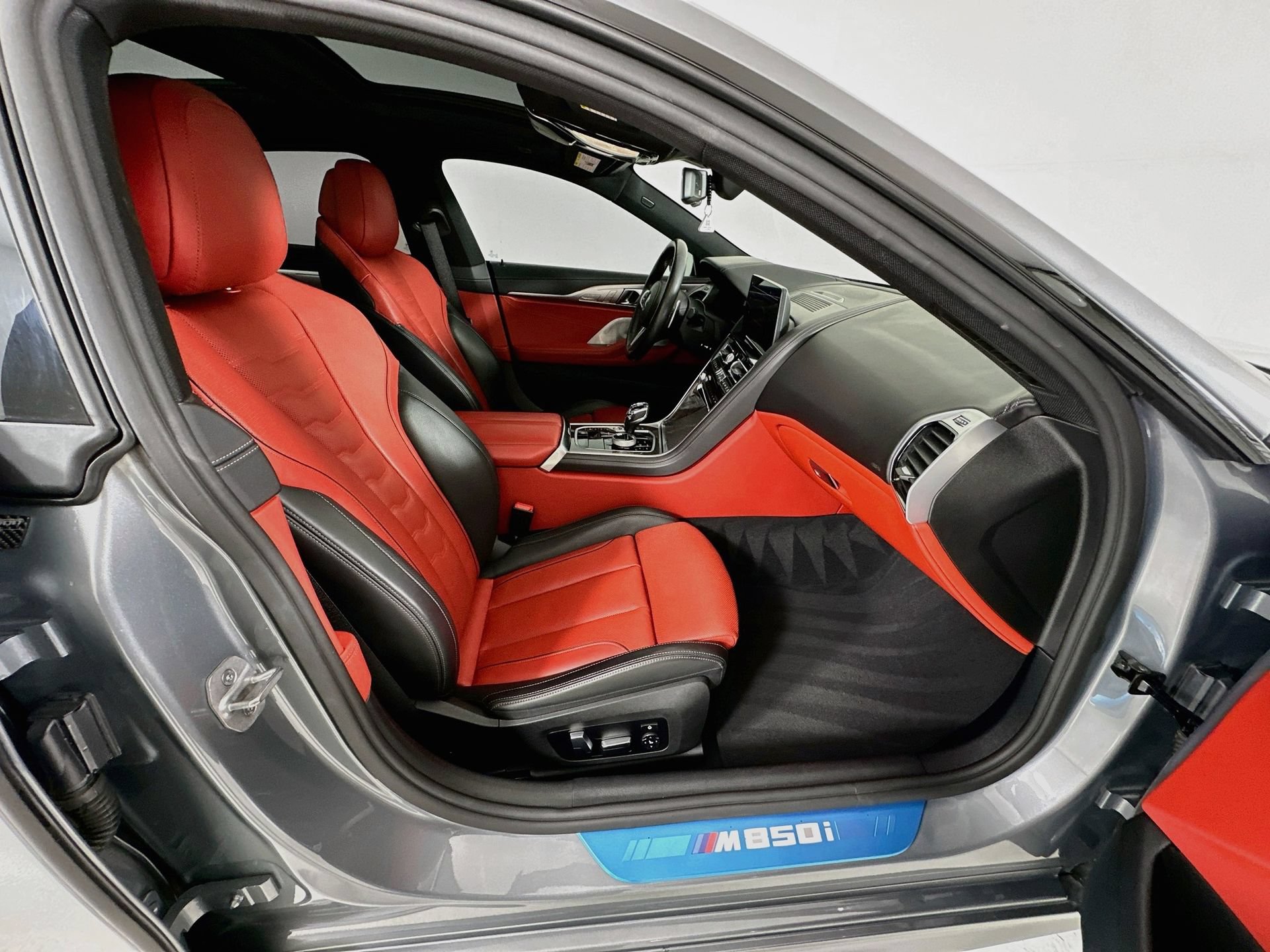 Used 2023 BMW M850i Gran Coupe xDrive AWD/4WD image 32
