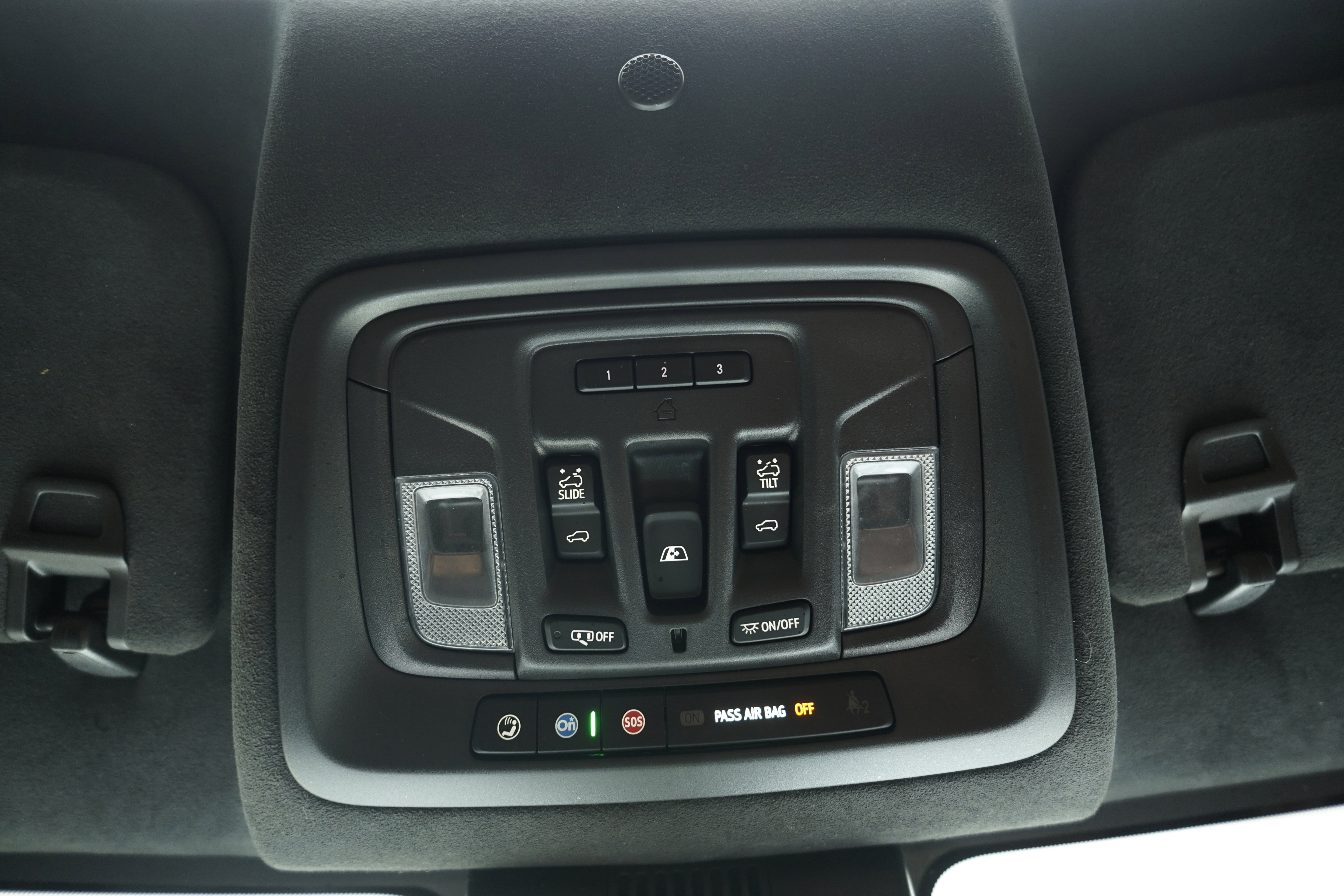 Used 2025 GMC Sierra 3500 Denali Ultimate AWD/4WD image 24