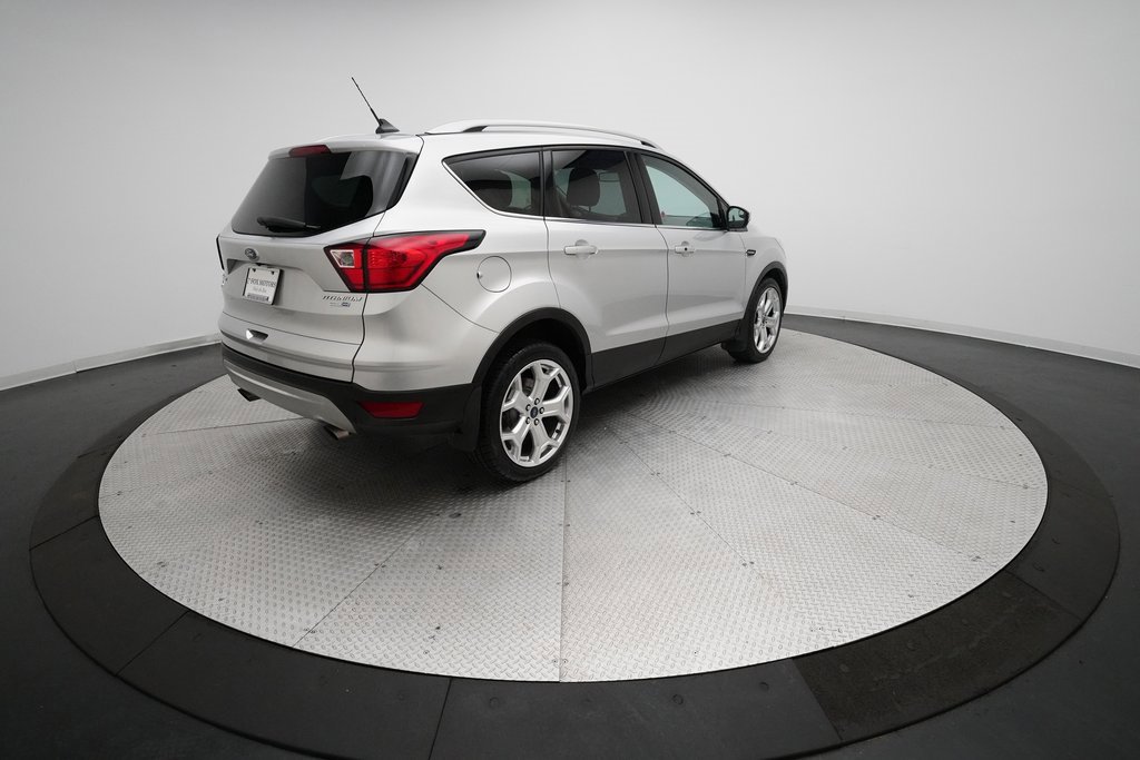 Used 2019 Ford Escape Titanium image 37