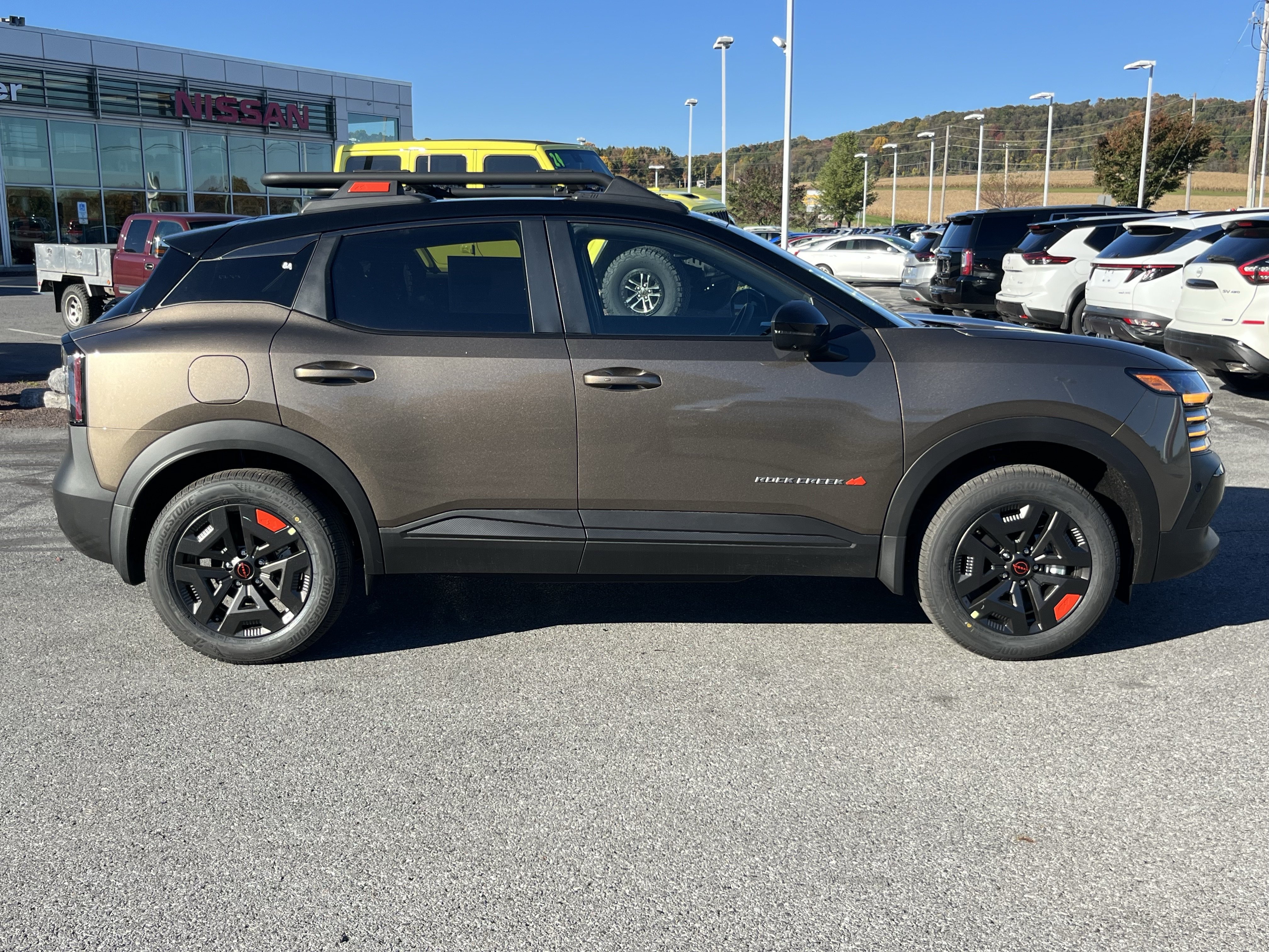 New 2027 Nissan Kicks SV w/ Rock Creek Edition AWD/4WD image 2